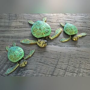 New Green Turtle 3 Set (1 large And 2 Smaller)